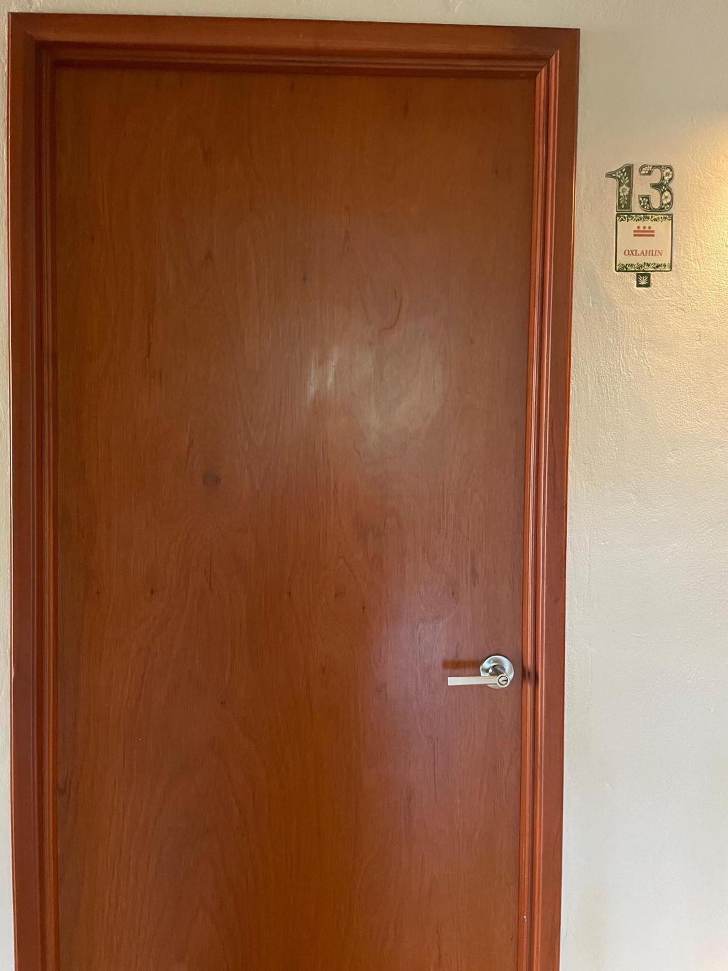 Hostal Poquito A Poquito Valladolid  Exteriér fotografie
