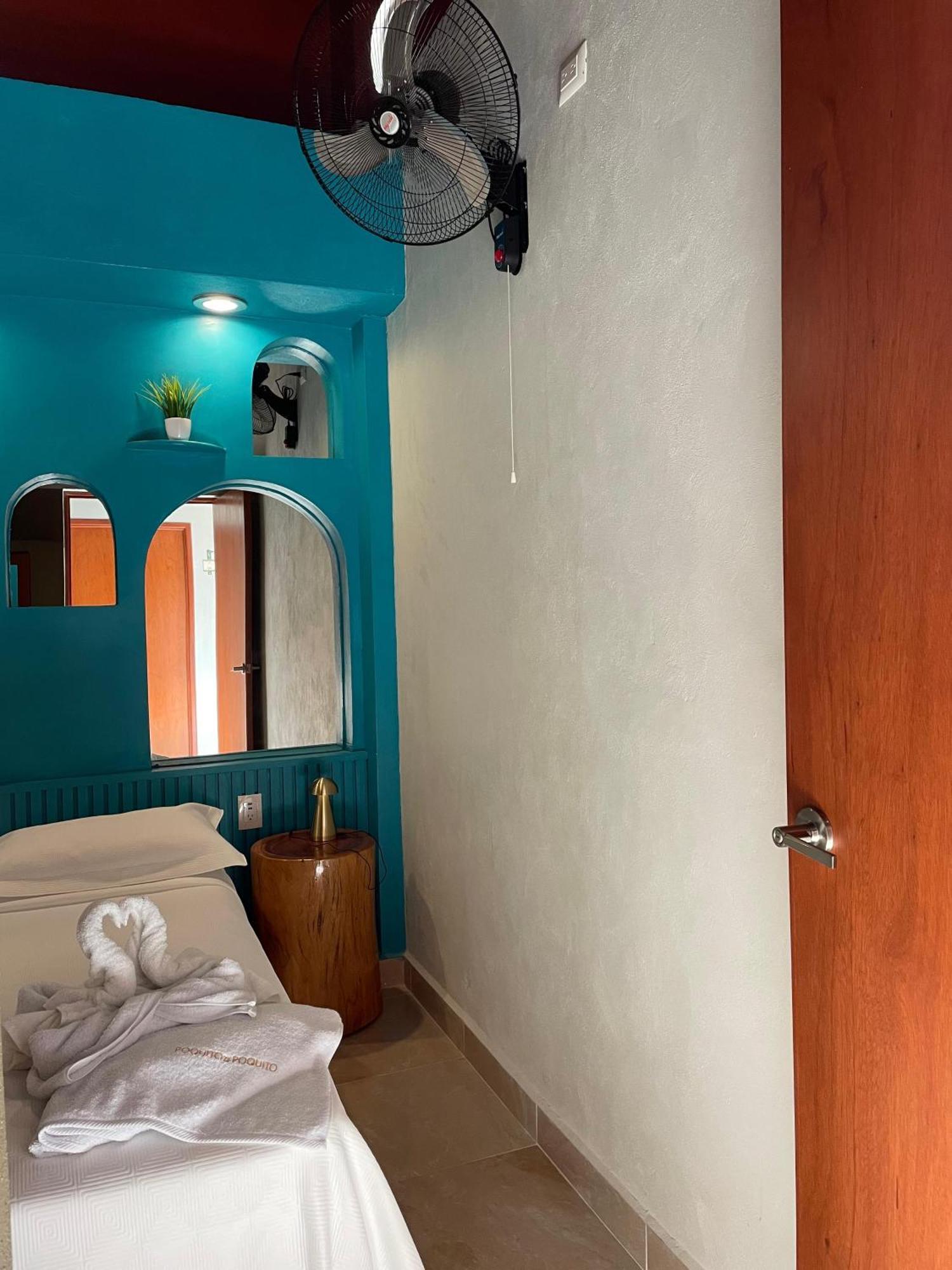 Hostal Poquito A Poquito Valladolid  Exteriér fotografie